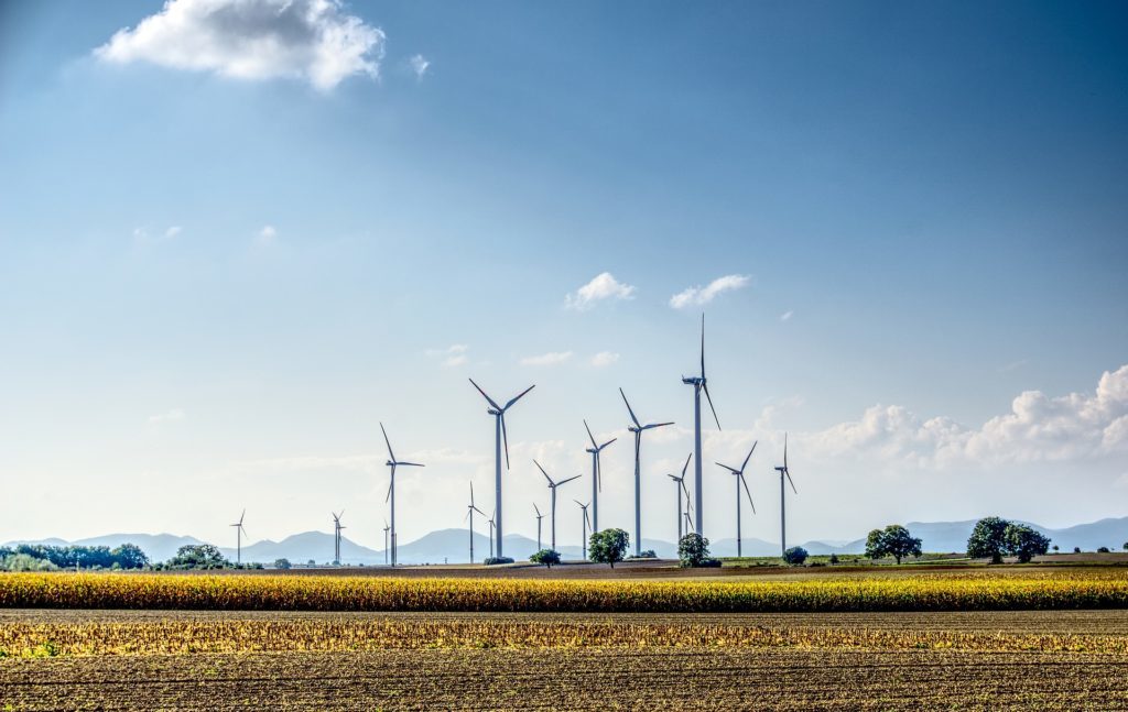 Windenergieanlagen und Agrarlandschaftendstimmung